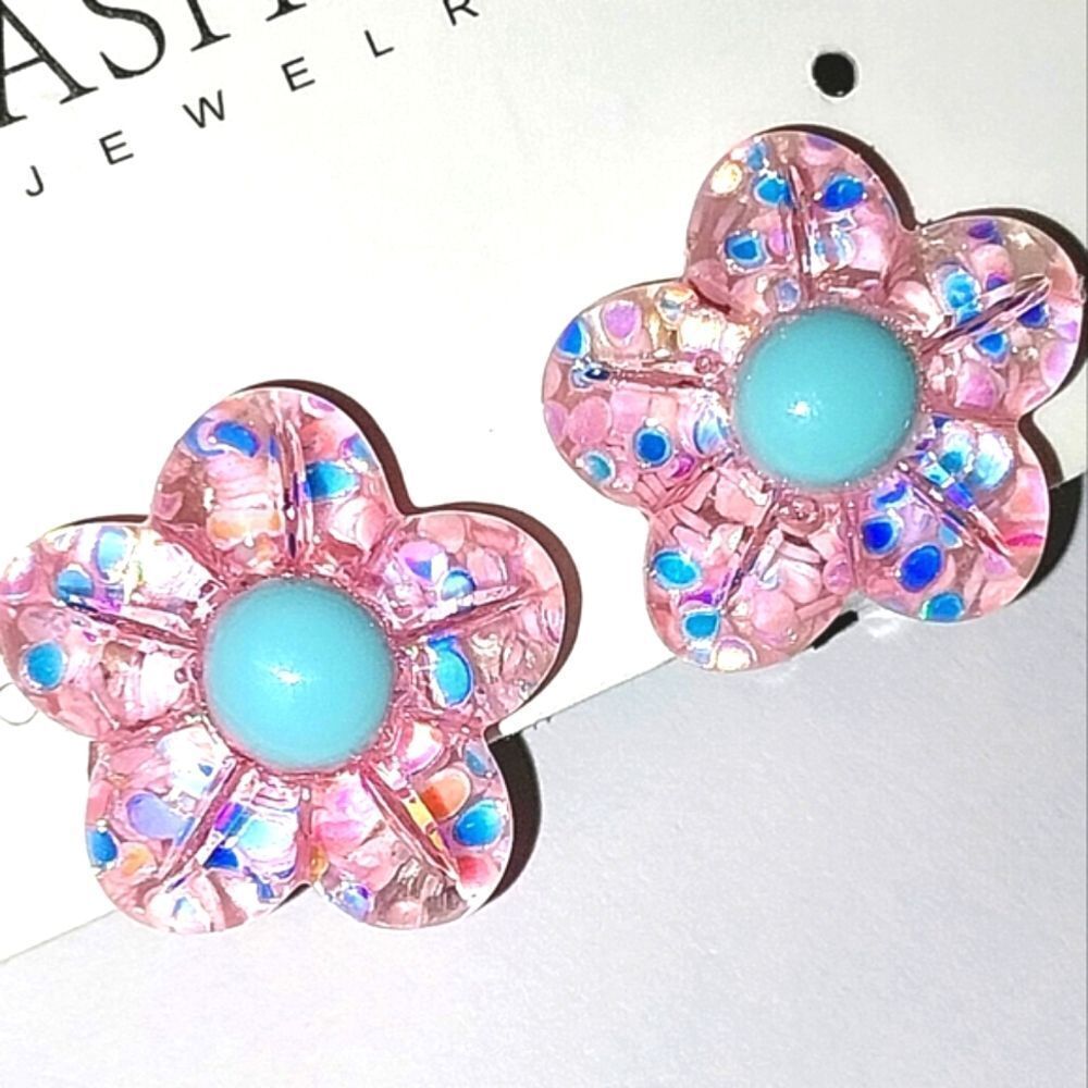 Beautiful girls floral clip-on earrings for kids - Picture 1 of 4